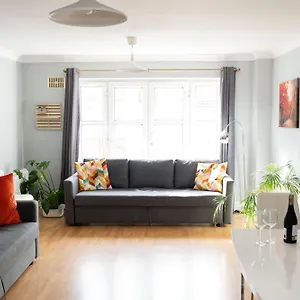 Spacious Centre - O'connell Street Area Dublin